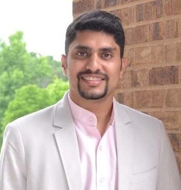 DR. SARVESH AGARWAL