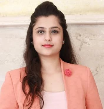 DR. SHRADHAA AGARWAL